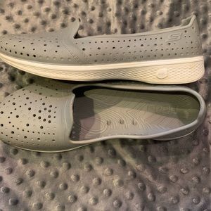 Skechers Womens Skechers H2GO sz 10